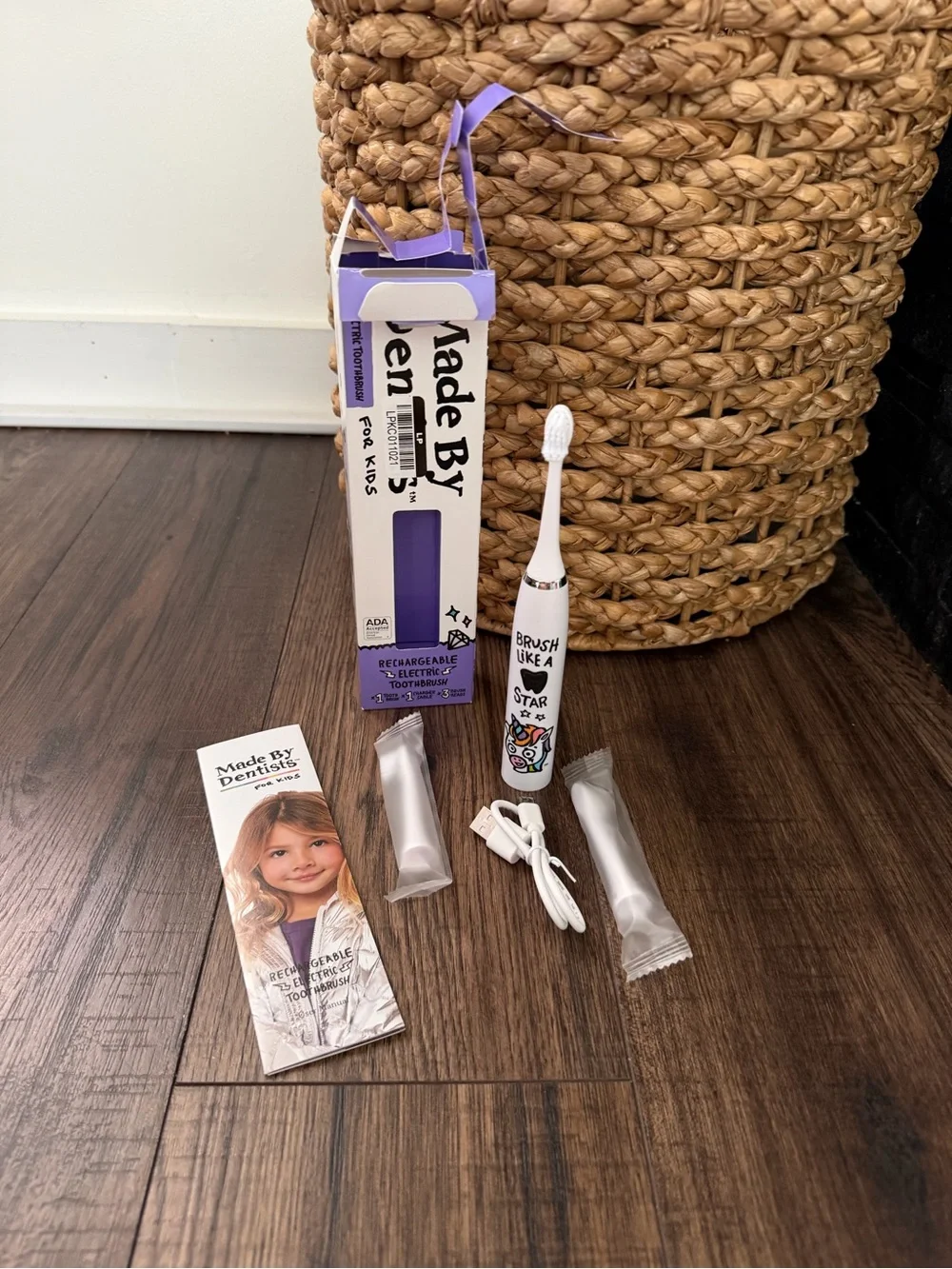 Made by Dentists Brush Like A Star Unicorn Electric Kids Toothbrush 3 Heads New